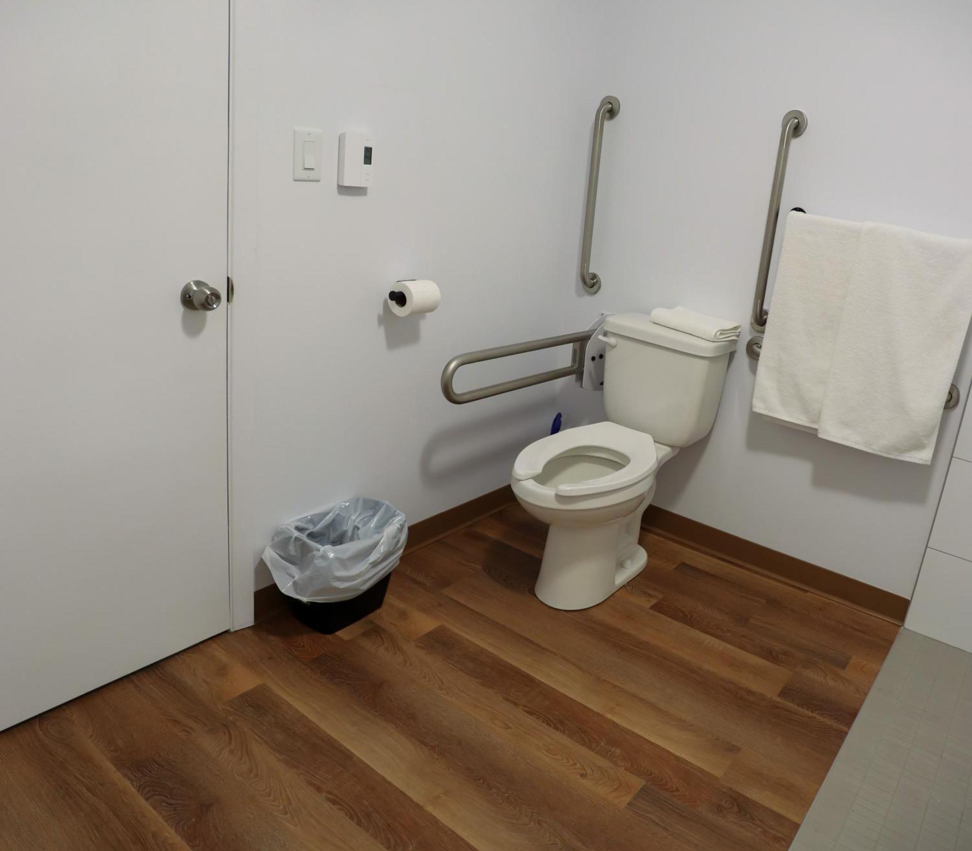 Motel M Saint-Adelme Екстер'єр фото